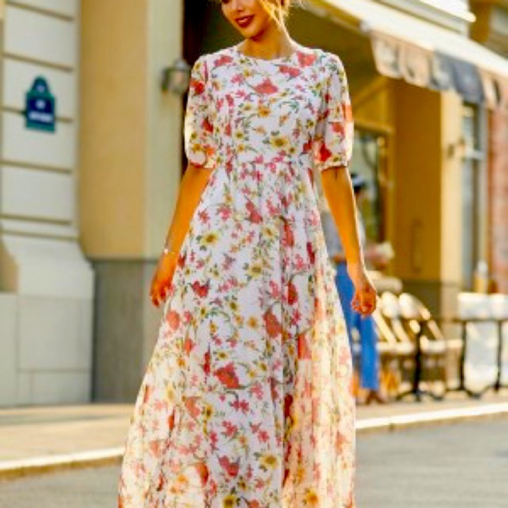 Colorful maxi dress . Online brand says XL but fits like a L 12/14
